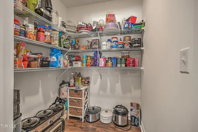 $360,000 | 110 Crawford Circle, Bristol, TN 37618