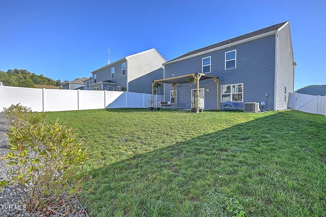 $360,000 | 110 Crawford Circle, Bristol, TN 37618