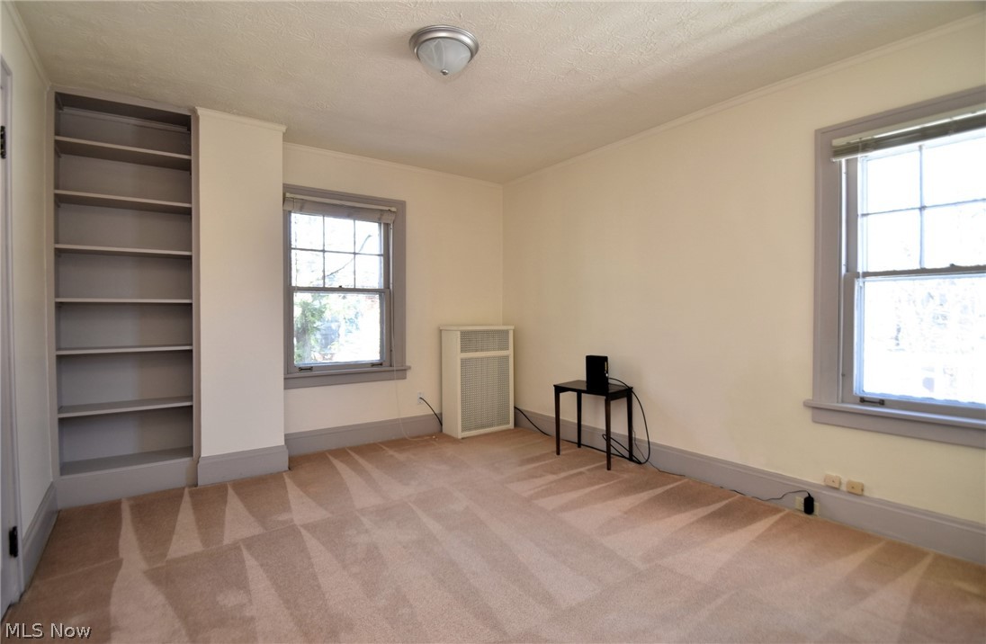 3271 Warrington Road Cleveland, OH 44120 - Photo 22 of 36