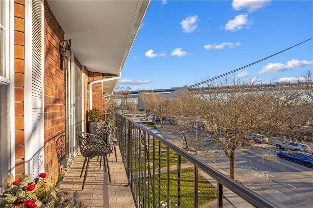 9985 Shore Road, Unit 14E Brooklyn, NY 11209 - Photo 18 of 29 Gallery Image 18