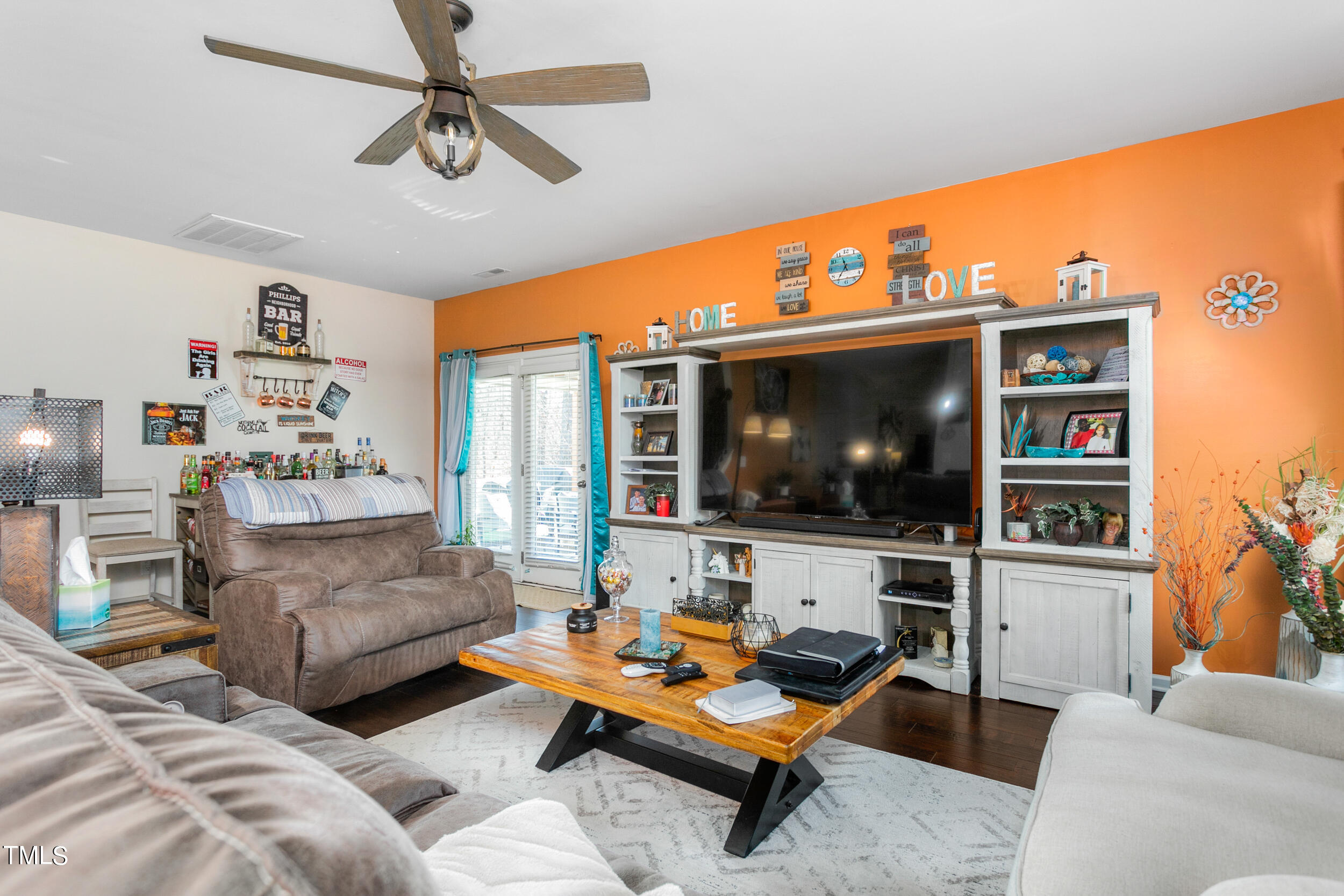 2329 Longshadow Drive Graham, NC 27253 - Photo 12 of 35 2329 Longshadow Drive Living Room2
