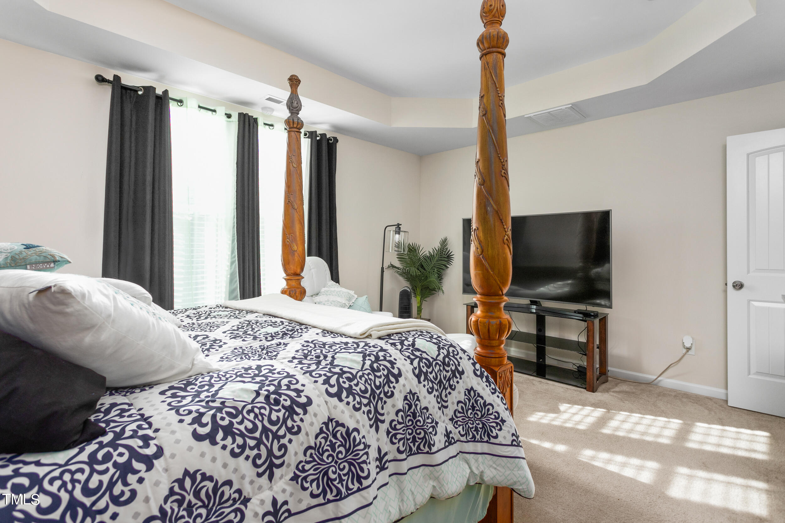 2329 Longshadow Drive Graham, NC 27253 - Photo 14 of 35 2329 Longshadow Drive-Downstairs Master