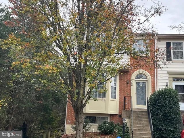 front view of house with a yard