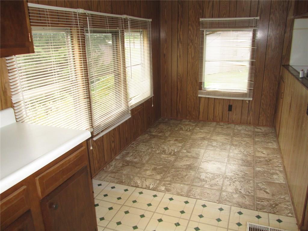 106 Shay Road Kittanning, PA 16201 - Photo 3 of 17 Gallery Image 3