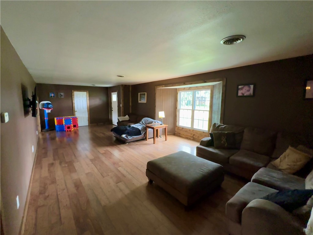 202 West 3rd Street Assumption, IL 62510 - Photo 24 of 32