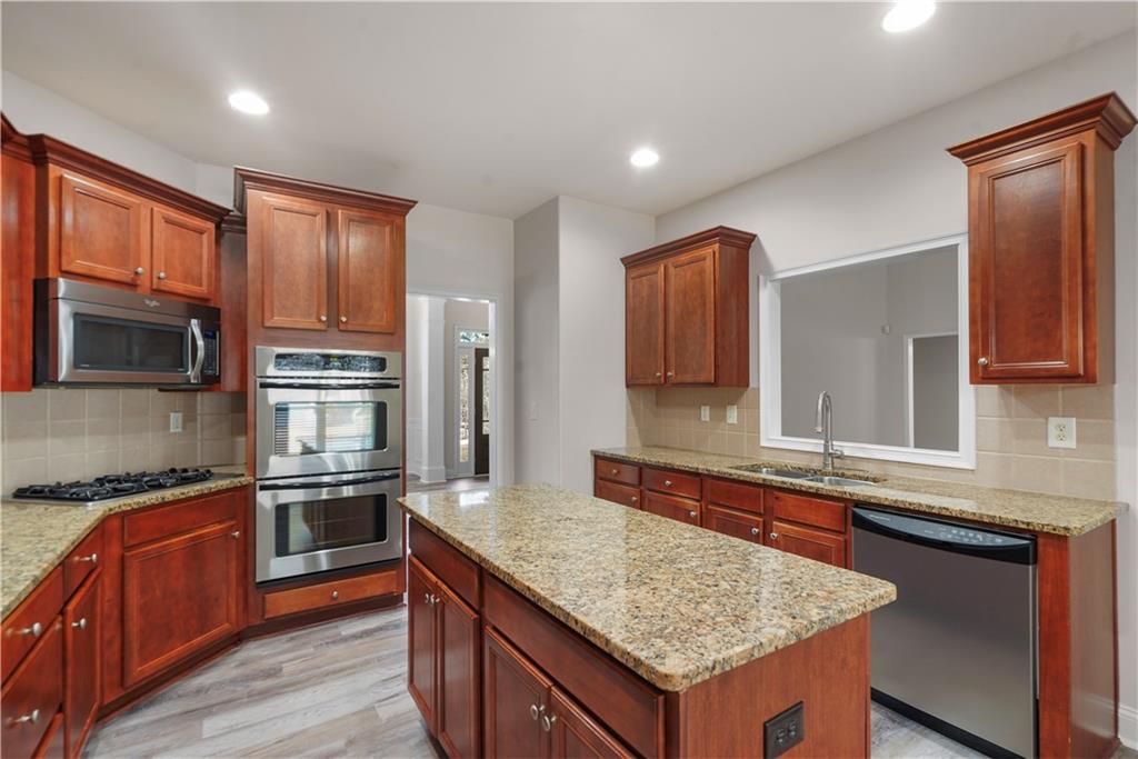 6375 Blackjack Road Flowery Branch, GA 30542 - Photo 25 of 37