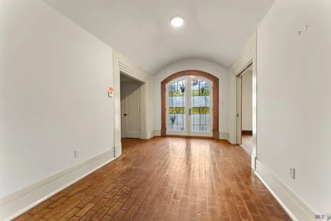 $975,000 | 2 Stone's Throw Drive, Baton Rouge, LA 70809