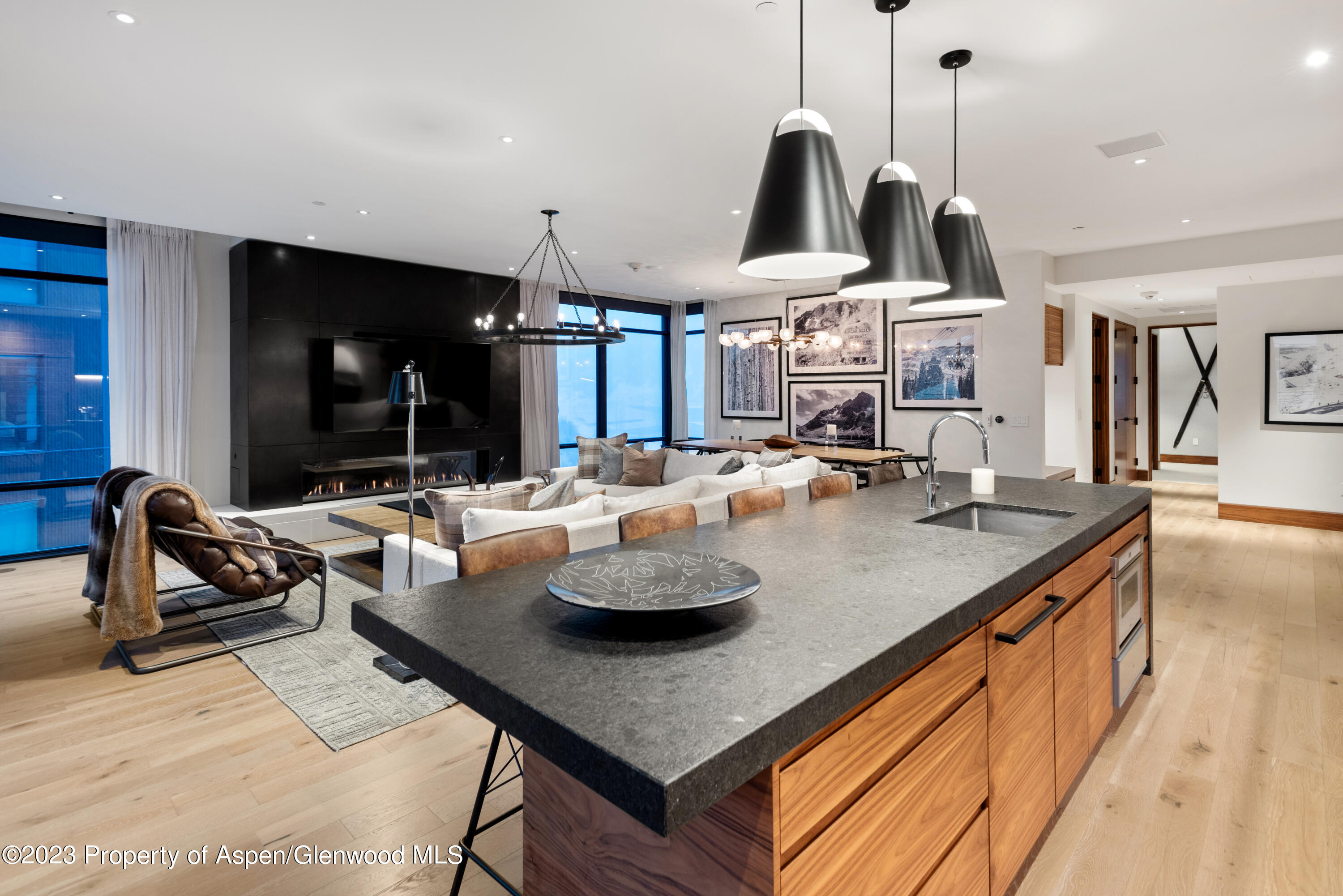 77 Wood Road, Unit 601E Snowmass Village, CO 81615 - Photo 8 of 35 OneSmassE601_HiRes23042020