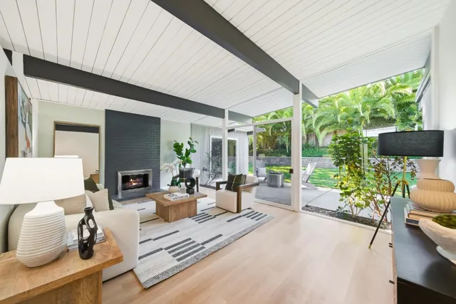 $2,498,000 | 2096 Ticonderoga Drive, San Mateo, CA 94402