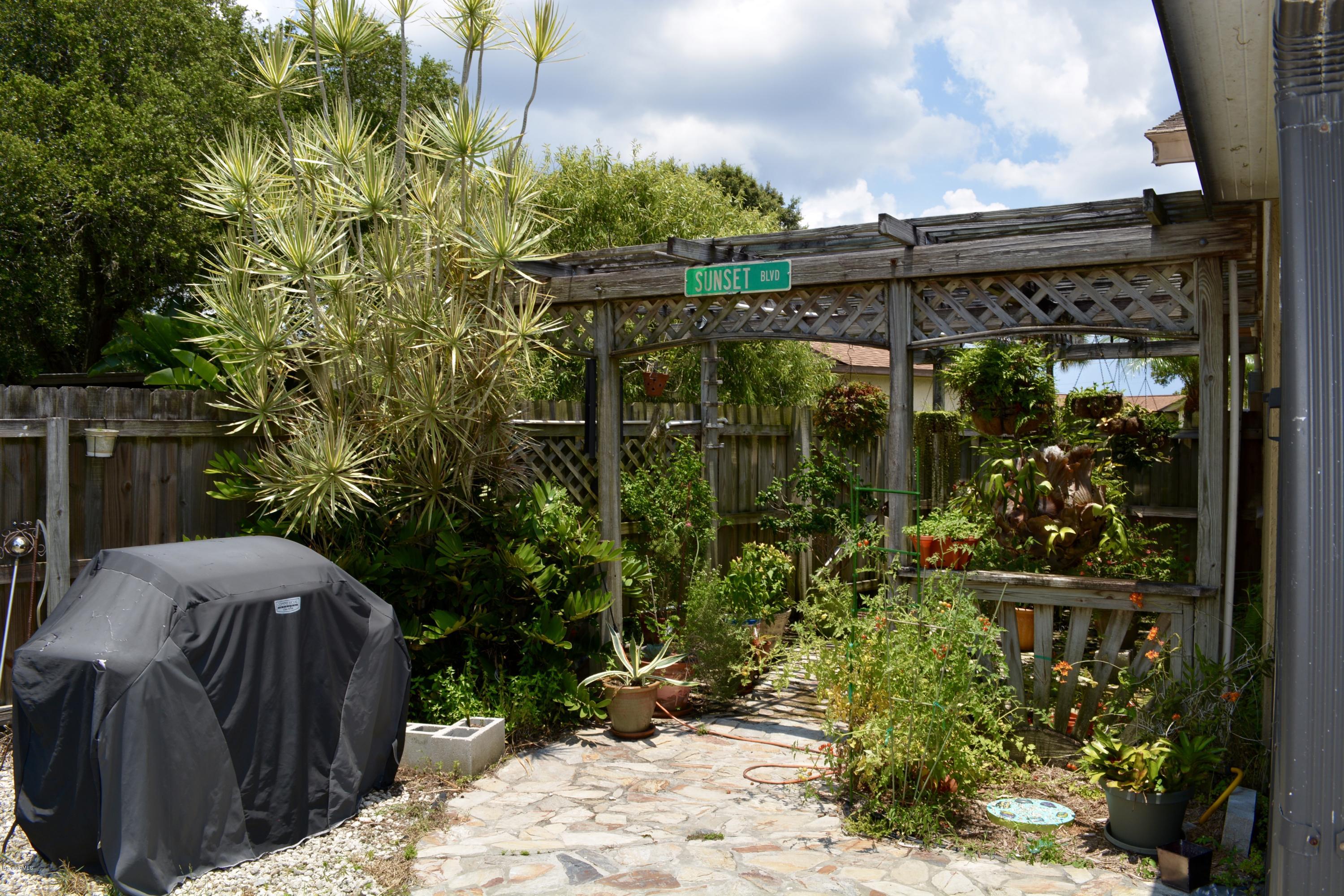 1625 West Shores Road Melbourne, FL 32935 - Photo 27 of 35 DSC_0183