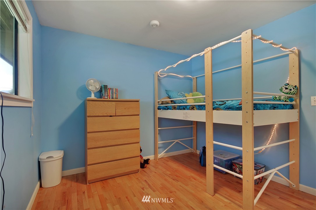 15859 Southeast 116th Street Renton, WA 98059 - Photo 12 of 25