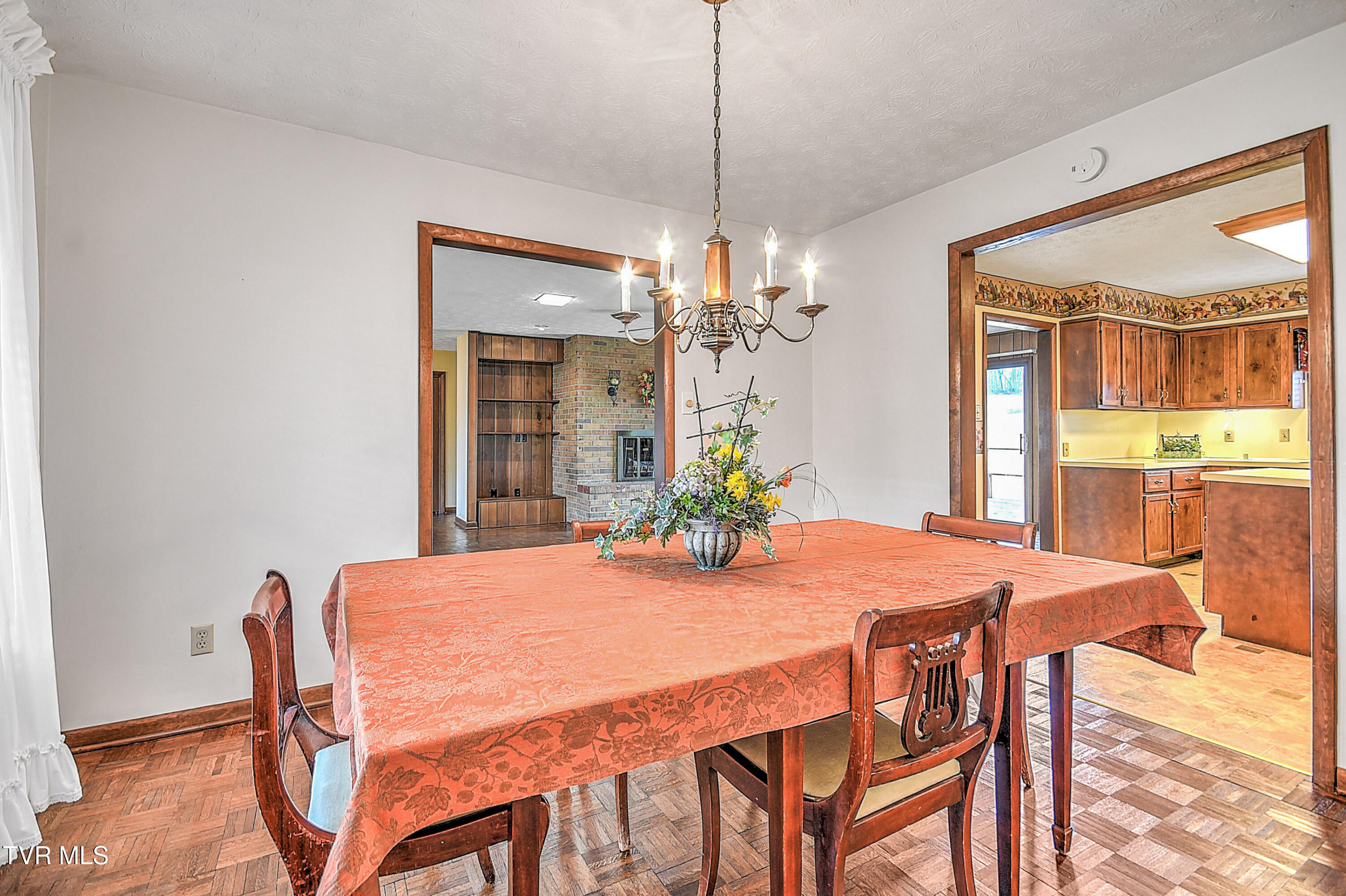 1902 Rock Springs Road Kingsport, TN 37664 - Photo 11 of 76 1902 Rock Springs GC-11