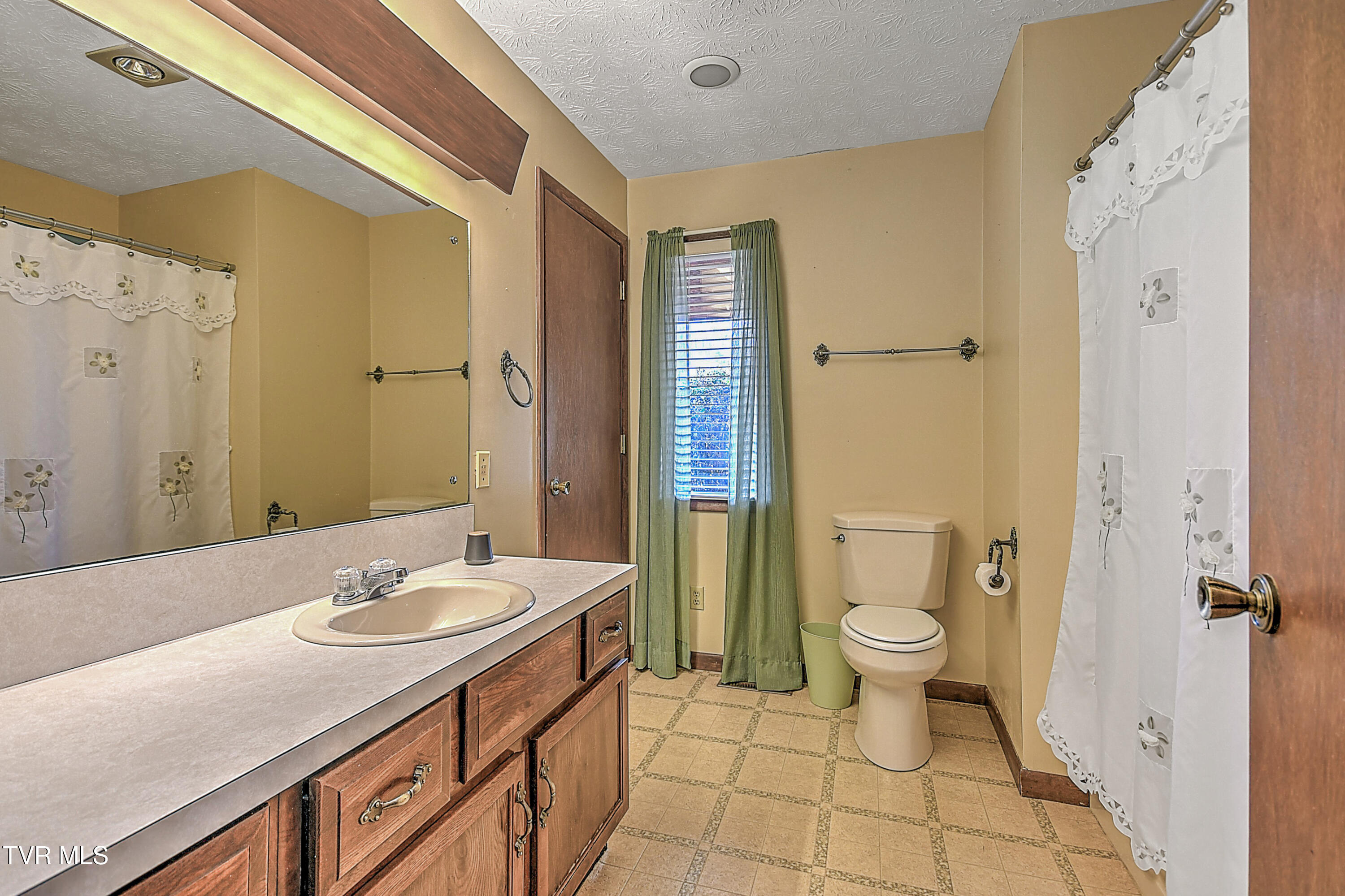 1902 Rock Springs Road Kingsport, TN 37664 - Photo 21 of 76 1902 Rock Springs GC-21