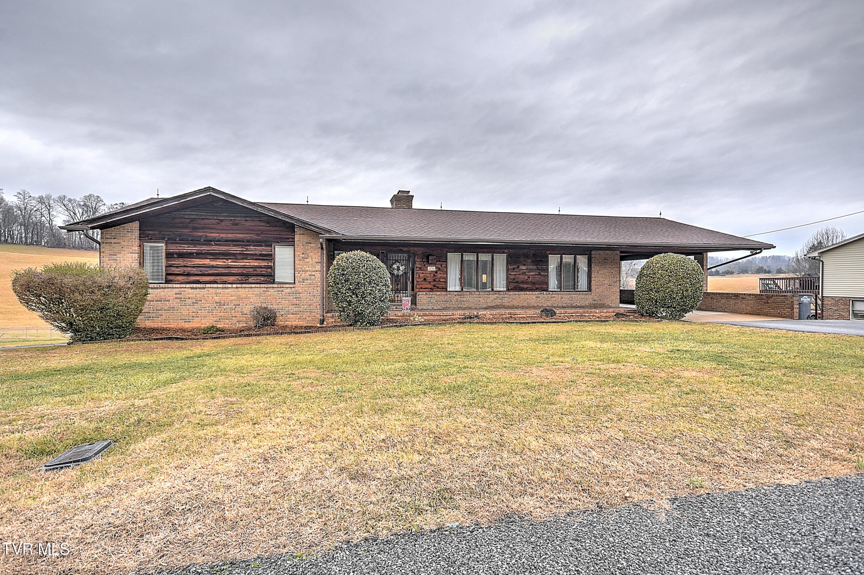 1902 Rock Springs Road Kingsport, TN 37664 - Photo 3 of 76 1902 Rock Springs GC-3