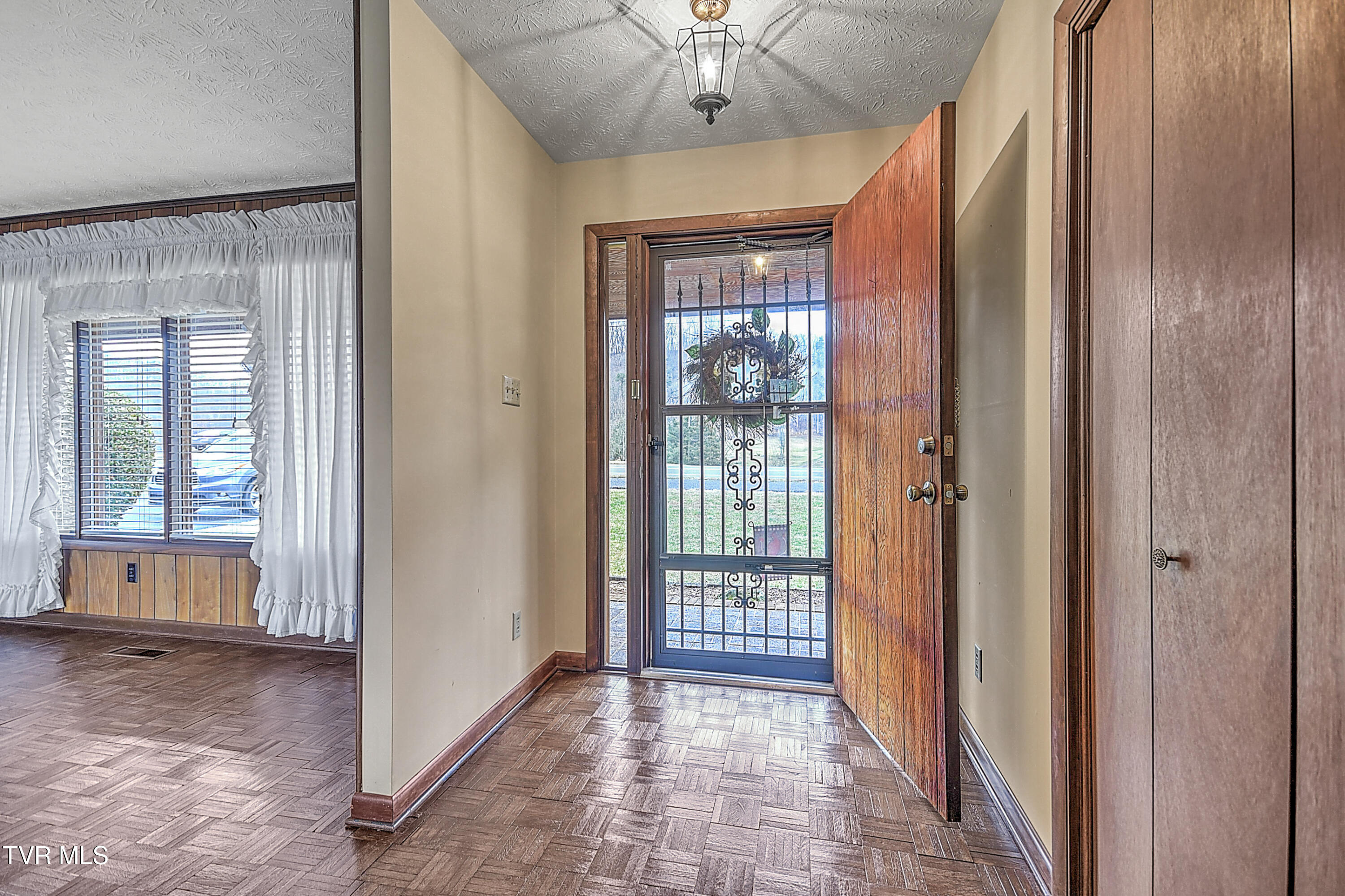1902 Rock Springs Road Kingsport, TN 37664 - Photo 32 of 76 1902 Rock Springs GC-32