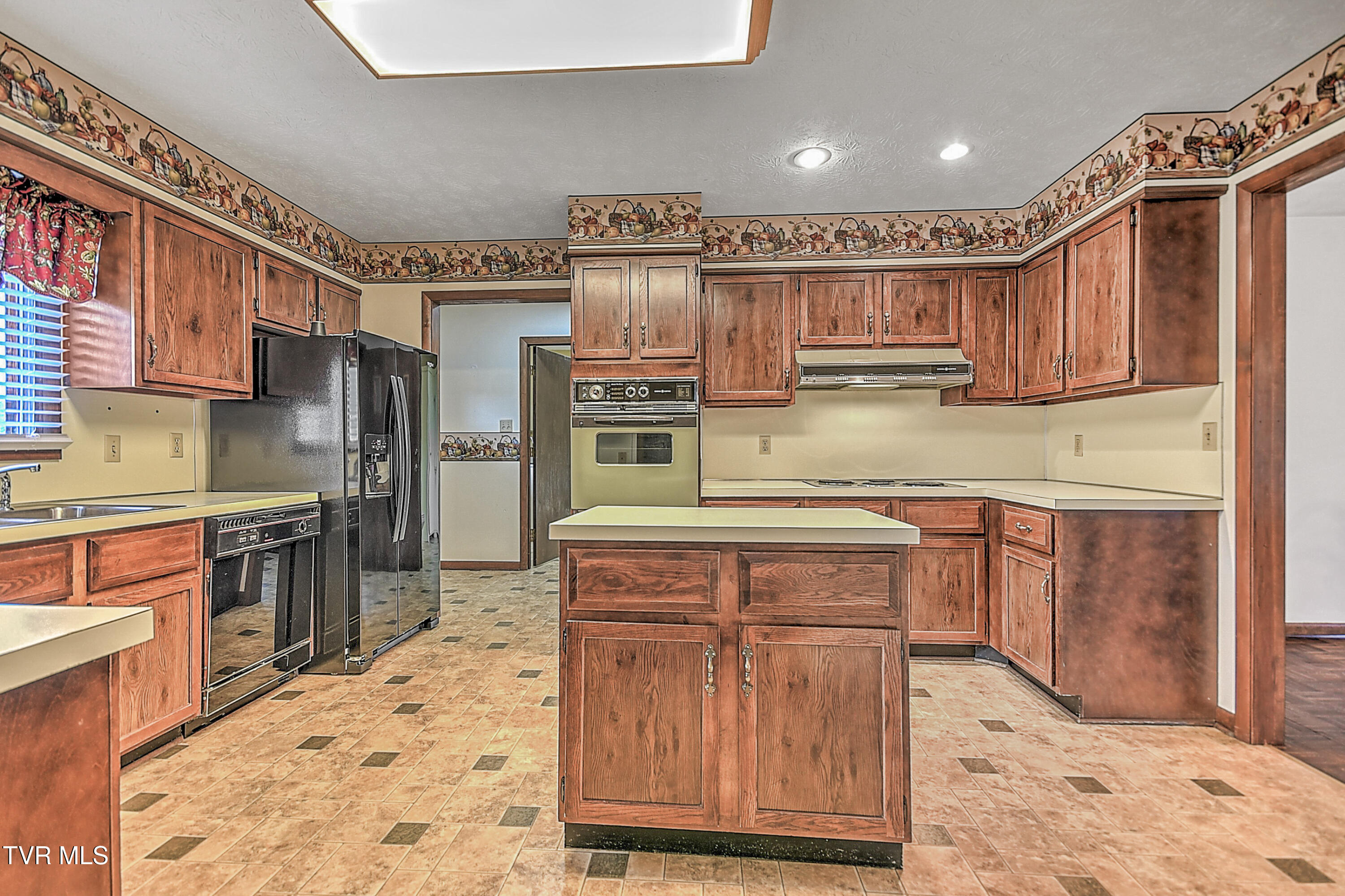 1902 Rock Springs Road Kingsport, TN 37664 - Photo 33 of 76 1902 Rock Springs GC-33