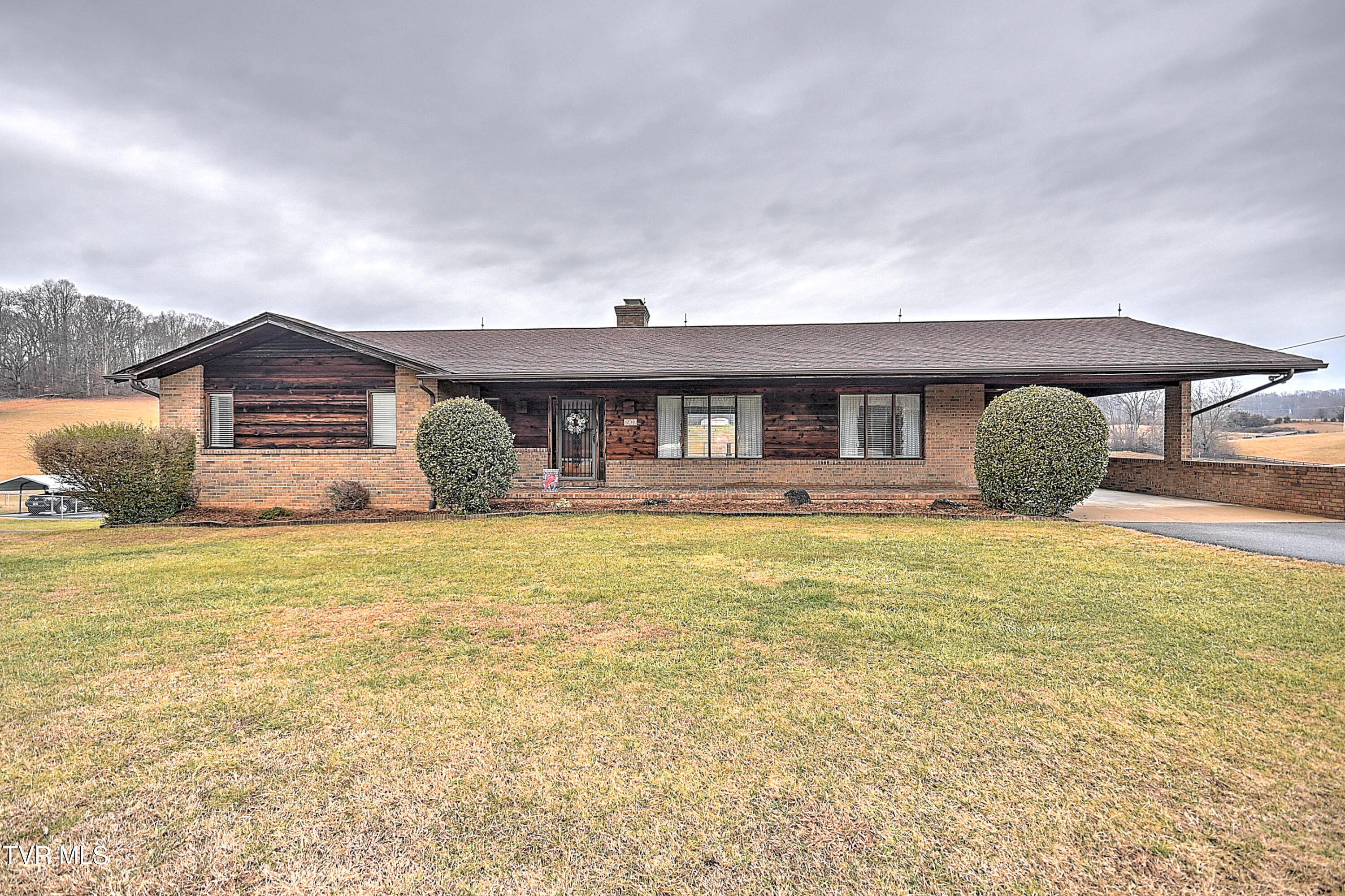 1902 Rock Springs Road Kingsport, TN 37664 - Photo 4 of 76 1902 Rock Springs GC-4