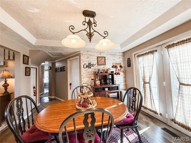 $250,000 | 4000 Apache Circle, Pinckneyville, IL 62274