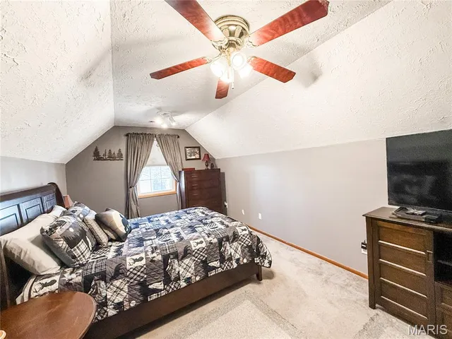 $250,000 | 4000 Apache Circle, Pinckneyville, IL 62274