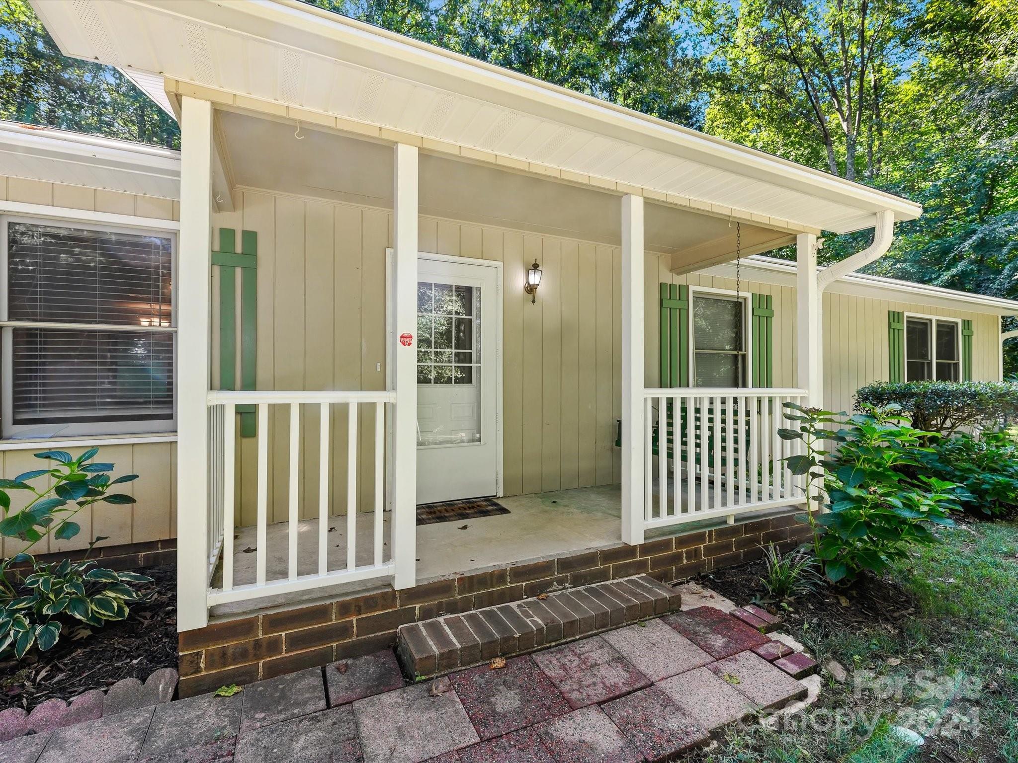 6006 Davis Road Waxhaw, NC 28173 - Photo 3 of 28 Gallery Image 3