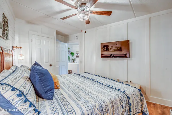 $314,999 | 306 Baskins Creek Road, Unit 3A, Gatlinburg, TN 37738