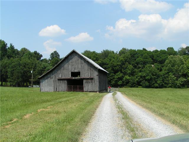 3578 Kinneys Road Cedar Hill, TN 37032 - Photo 14 of 19 Another picture of the barn/stable