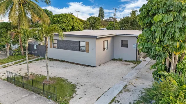 $749,000 | 740-742 Northwest 135th Street, North Miami, FL 33168