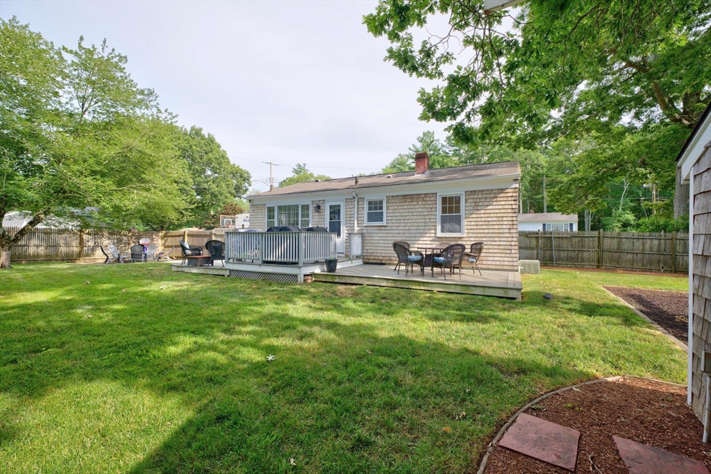 403 Valley Road New Bedford, MA 02745 - Photo 33 of 41