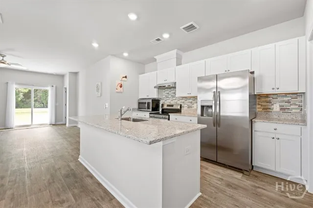 $2,850 | 142 Bottlebrush Drive, Bloomingdale, GA 31302