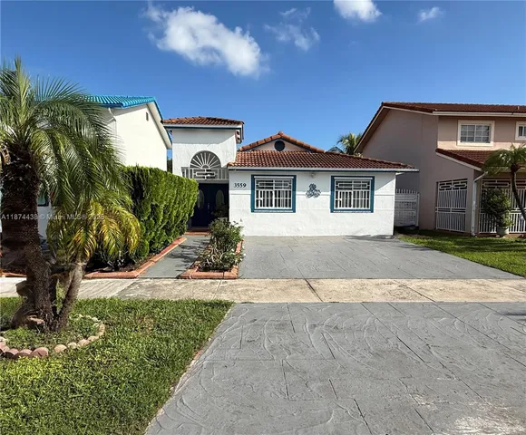 $3,200 | 3559 West 71 Terrace, Hialeah, FL 33018