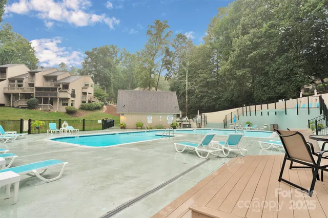 $369,999 | 36 Old Post Road, Lake Wylie, SC 29710