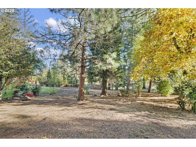 $789,900 | 79579 Abbott Lane, Cottage Grove, OR 97424