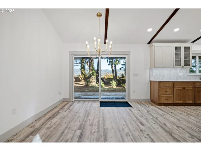 $789,900 | 79579 Abbott Lane, Cottage Grove, OR 97424