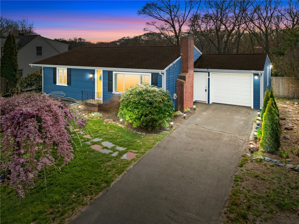 11 George Street Warwick, RI 02888 - Photo 1 of 47 Gallery Image 1