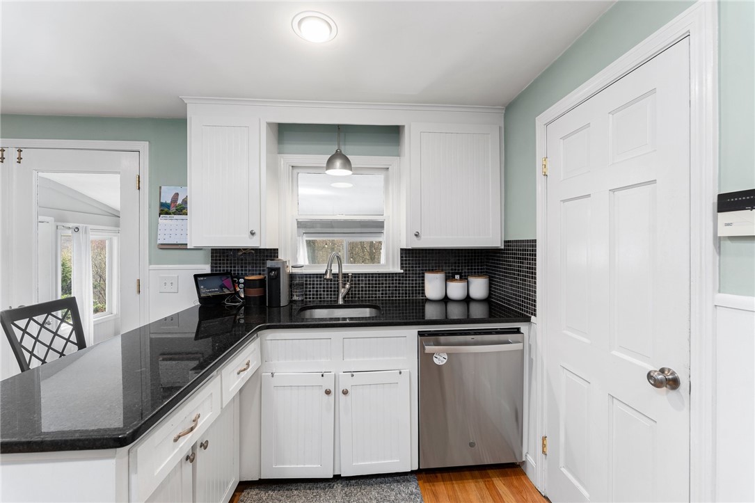 11 George Street Warwick, RI 02888 - Photo 17 of 47 Gallery Image 17