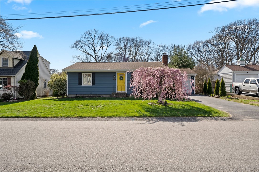 11 George Street Warwick, RI 02888 - Photo 6 of 47 Gallery Image 6