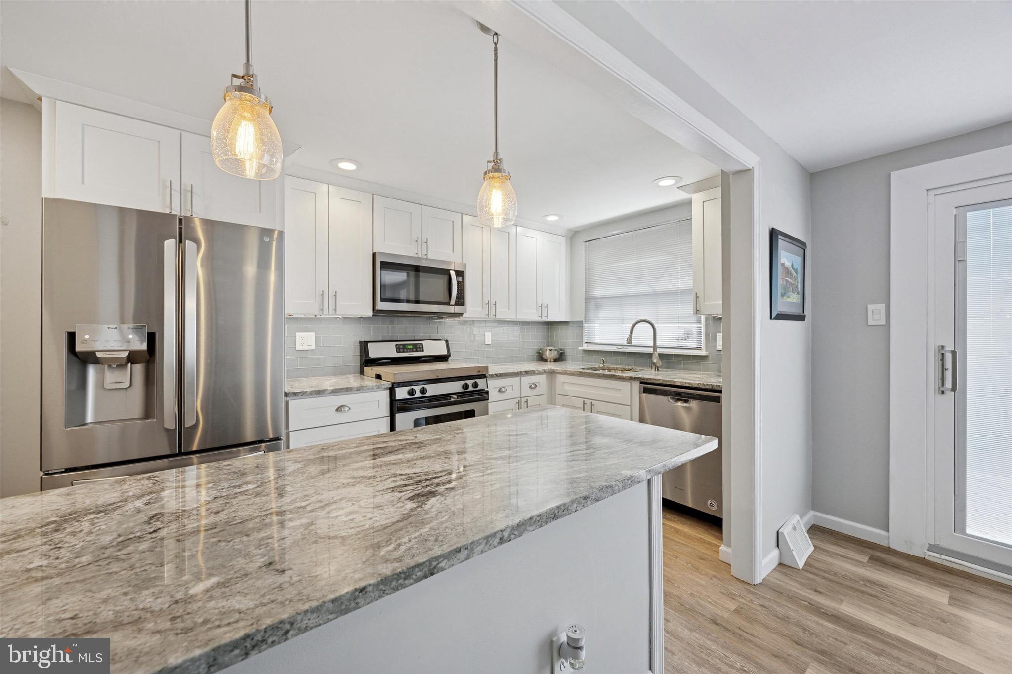 3416 Holyoke Road Philadelphia, PA 19114 - Photo 9 of 25 Gallery Image 9