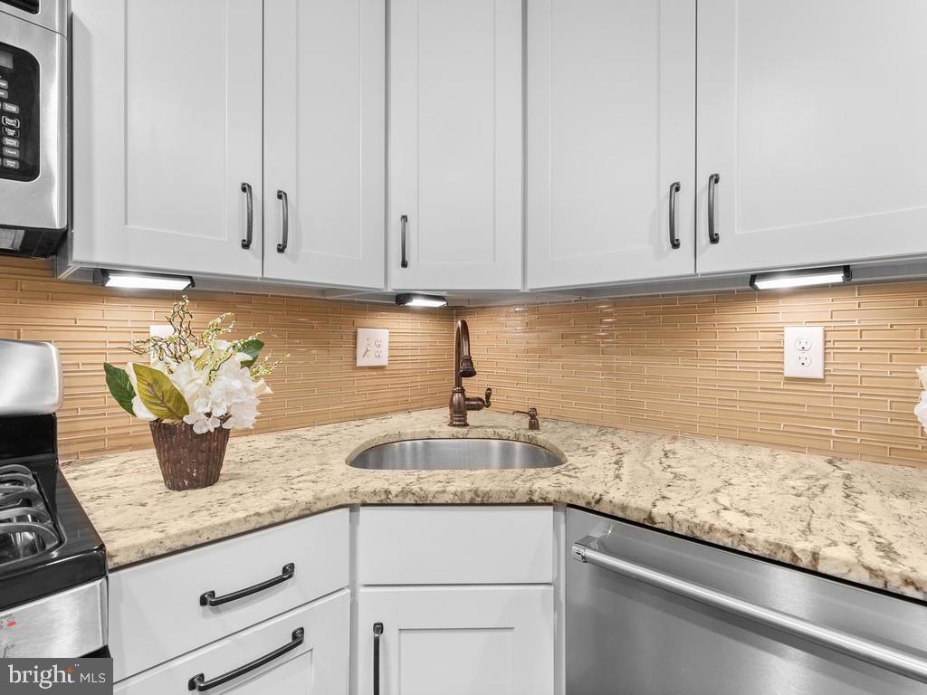 1530 Northgate Square, Unit 1A Reston, VA 20190 - Photo 14 of 24 Gallery Image 14