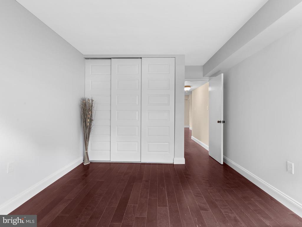 1530 Northgate Square, Unit 1A Reston, VA 20190 - Photo 19 of 24 Gallery Image 19