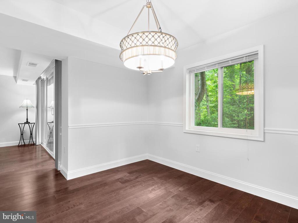 1530 Northgate Square, Unit 1A Reston, VA 20190 - Photo 8 of 24 Gallery Image 8