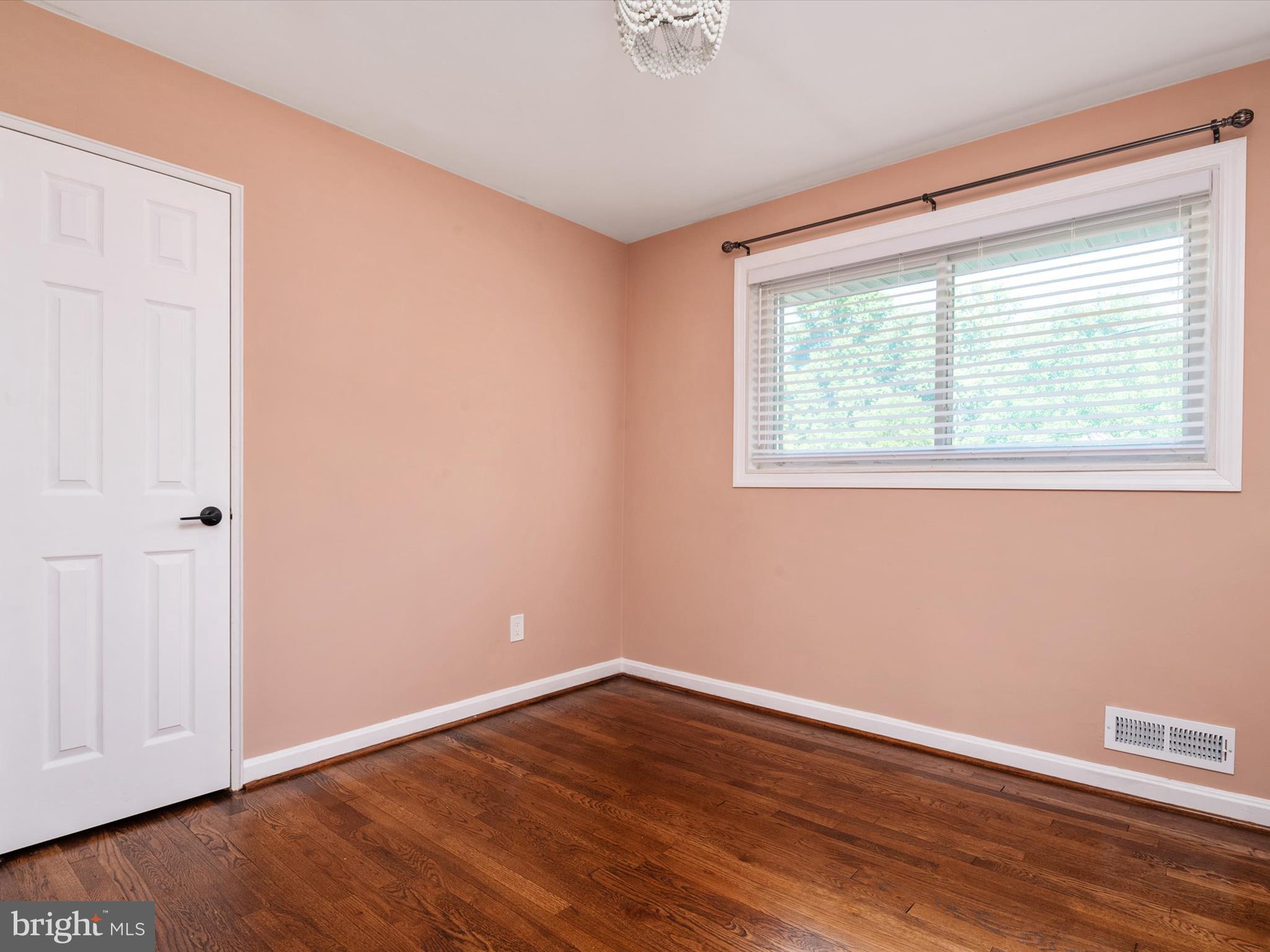 11013 Childs Street Silver Spring, MD 20901 - Photo 22 of 42 Gallery Image 22