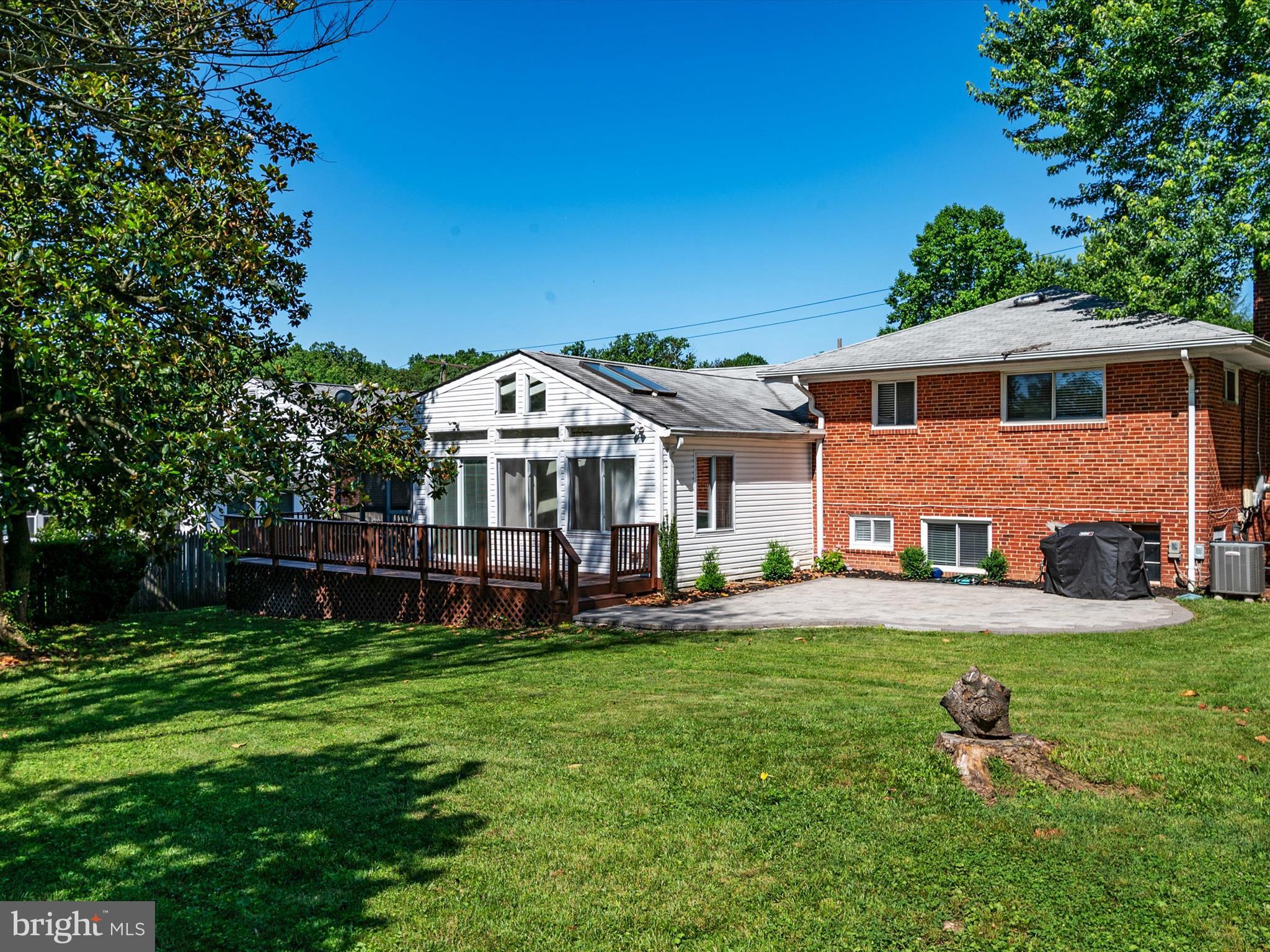 11013 Childs Street Silver Spring, MD 20901 - Photo 3 of 42 Gallery Image 3