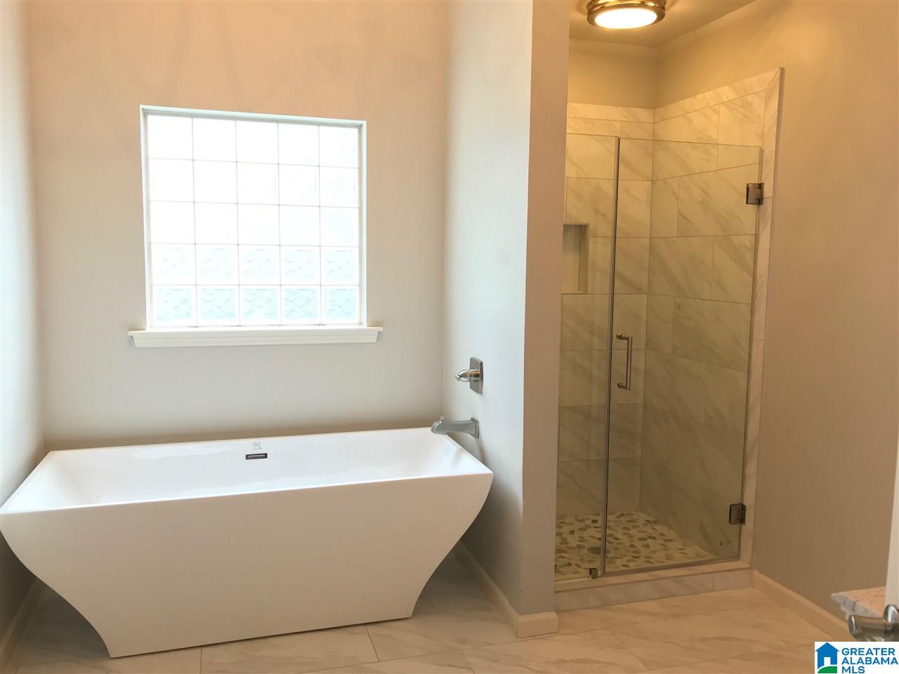 1056 Riviera Drive Calera, AL 35040 - Photo 13 of 28
