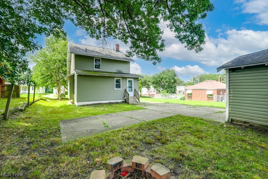 661 Brittain Road Akron, OH 44305 - Photo 29 of 30 Gallery Image 29