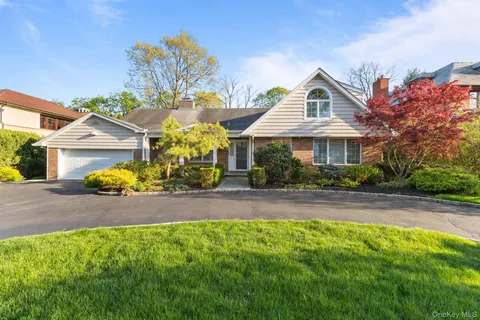 $2,675,000 | 46 Nassau Drive, Great Neck, NY 11021