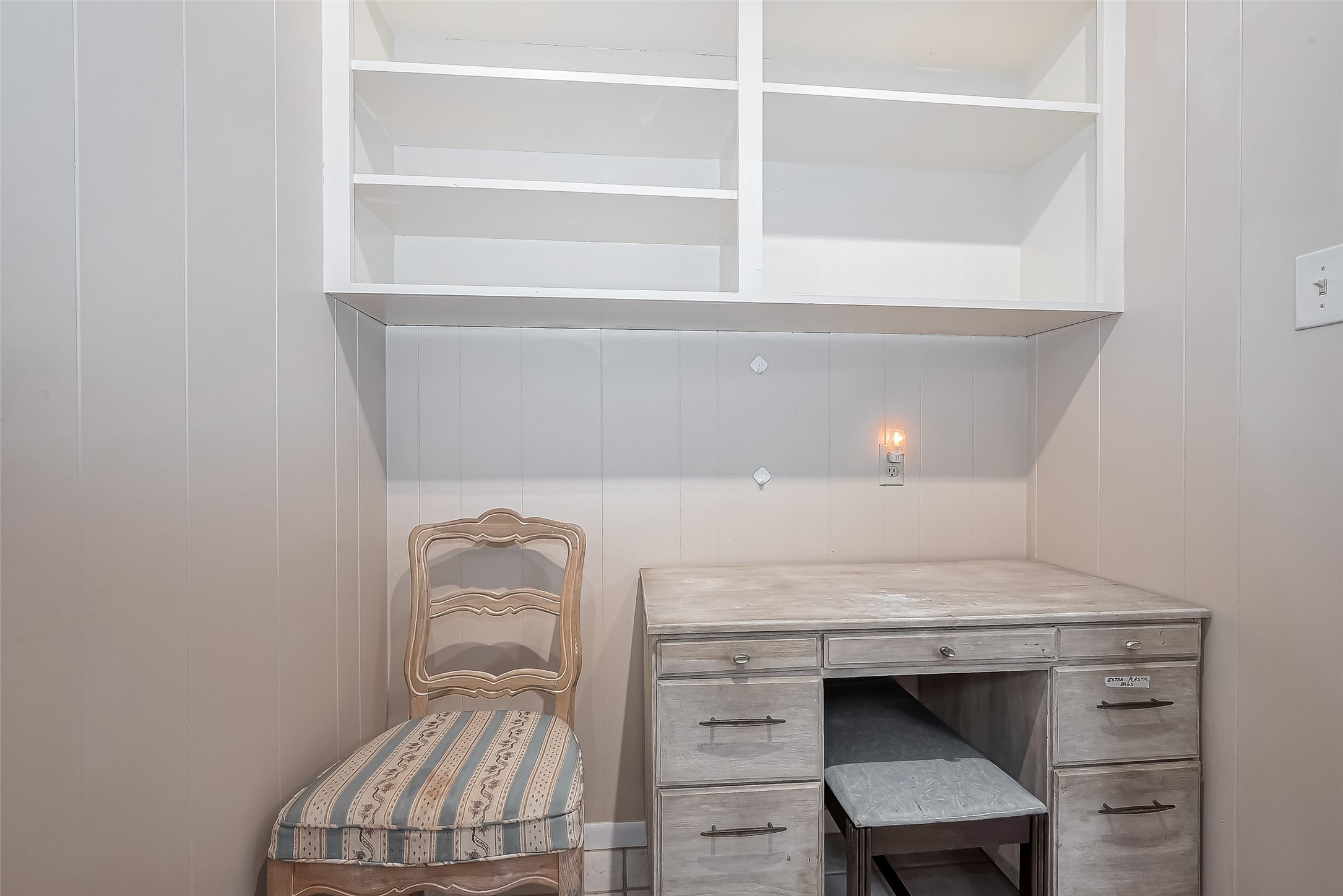 9214 Church Street Needville, TX 77461 - Photo 24 of 44 a view of washer and dryer