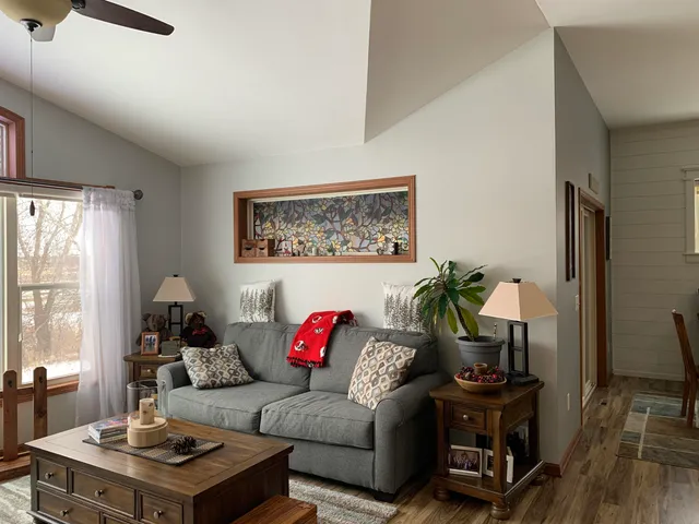 $550,000 | 412 Vista Columbus Wi 53925, Columbus, WI 53925