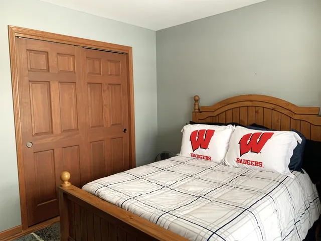 $550,000 | 412 Vista Columbus Wi 53925, Columbus, WI 53925