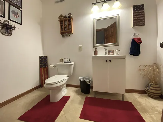 $550,000 | 412 Vista Columbus Wi 53925, Columbus, WI 53925