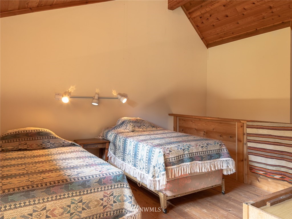 970 Fort Gate Road Nordland, WA 98358 - Photo 15 of 38 Gallery Image 15